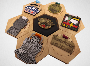 Medaillenhalter Holz für Triathlon, Radsport, Laufen