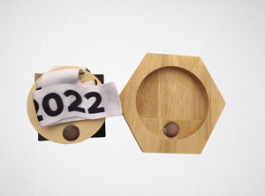 Medaillenhalter aus Holz