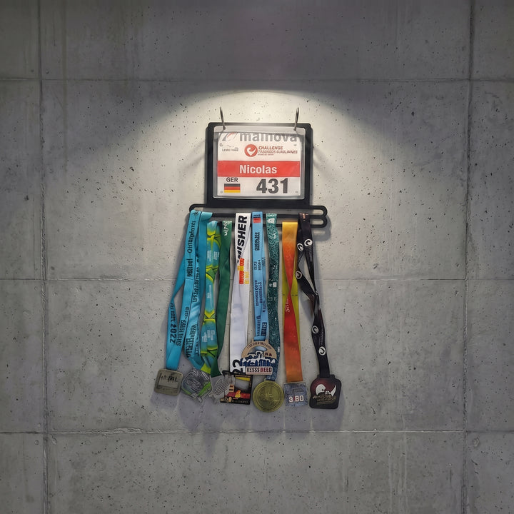 Startnummernhalter Medaillenhalter Wand
